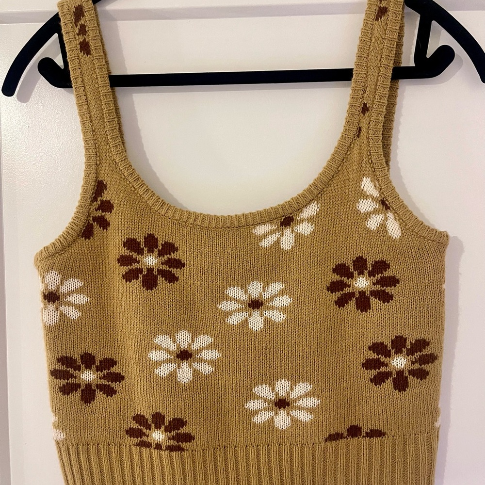 Knit floral tank